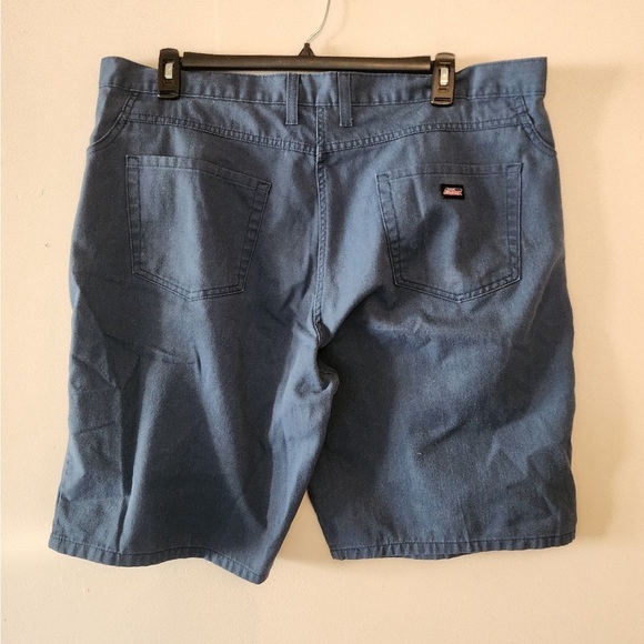 Mens Blue dickies shorts size 42 - Picture 2 of 3